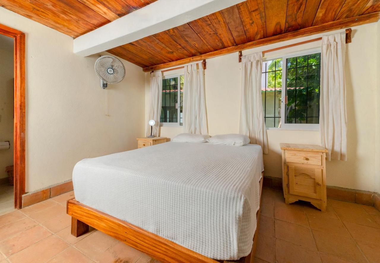 Cabana Paraguitos Brisas de Zicatela ภายนอก รูปภาพ